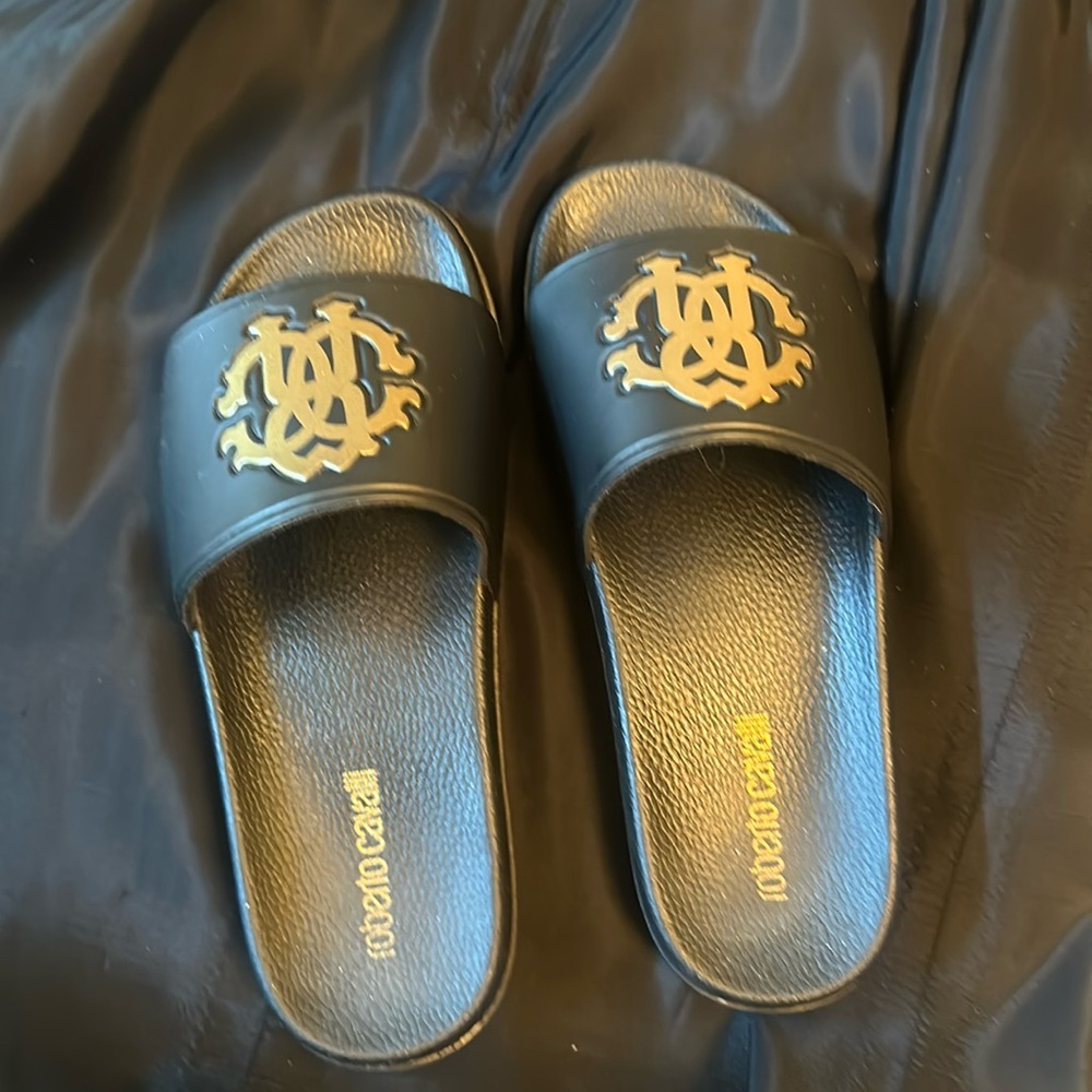 NWT Roberto Cavallli Size US 8